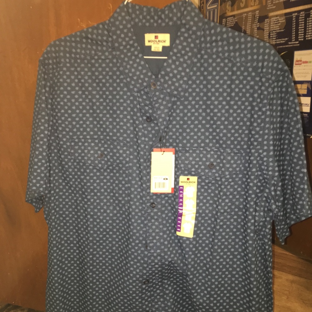 Woolrich button shirt XXL brand new with tags